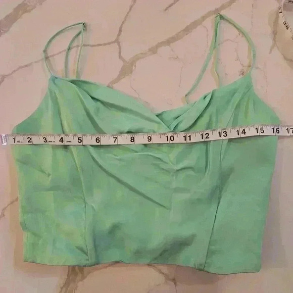 Zara Satin Corset Style Spagetti Straps Crop Top Green Womens Size Small - Picture 5 of 7